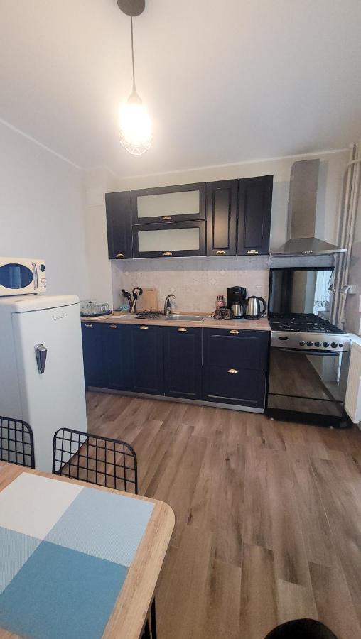 Apartament Central Daire Yaş Dış mekan fotoğraf